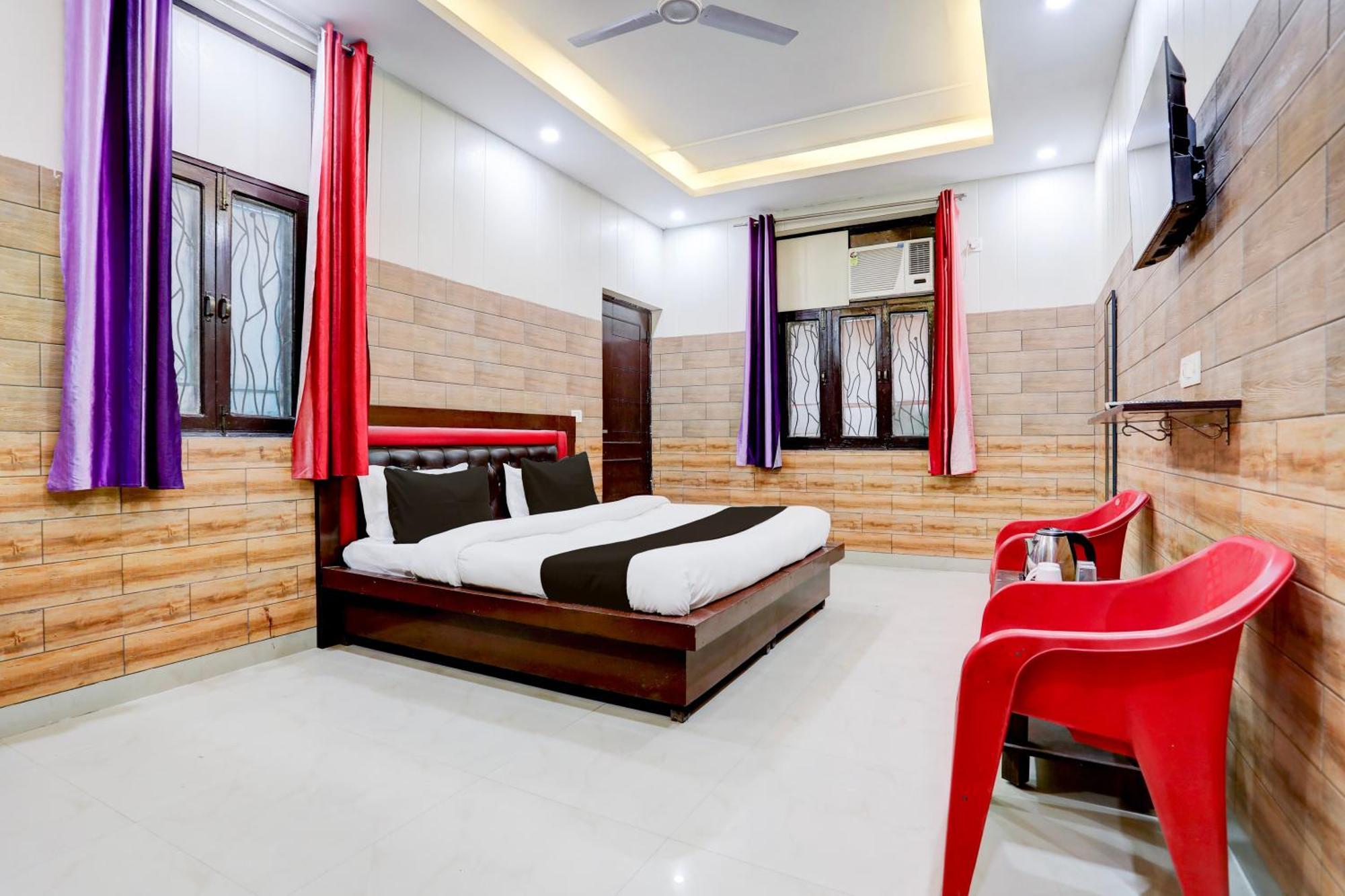 OYO 29871 Noida Dreamz Exterior foto